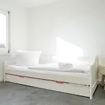 Haus Dinis Feriehus *